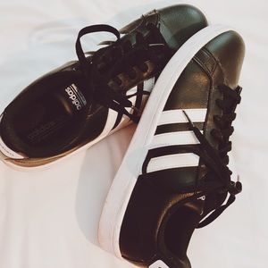 Adidas Neo sneakers